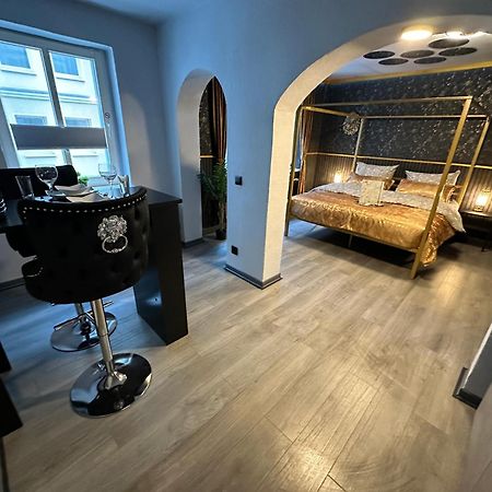 Geheimtipp Koenigsstuhl - Altstadt-Apartment Nahe Warnowufer Росток Экстерьер фото